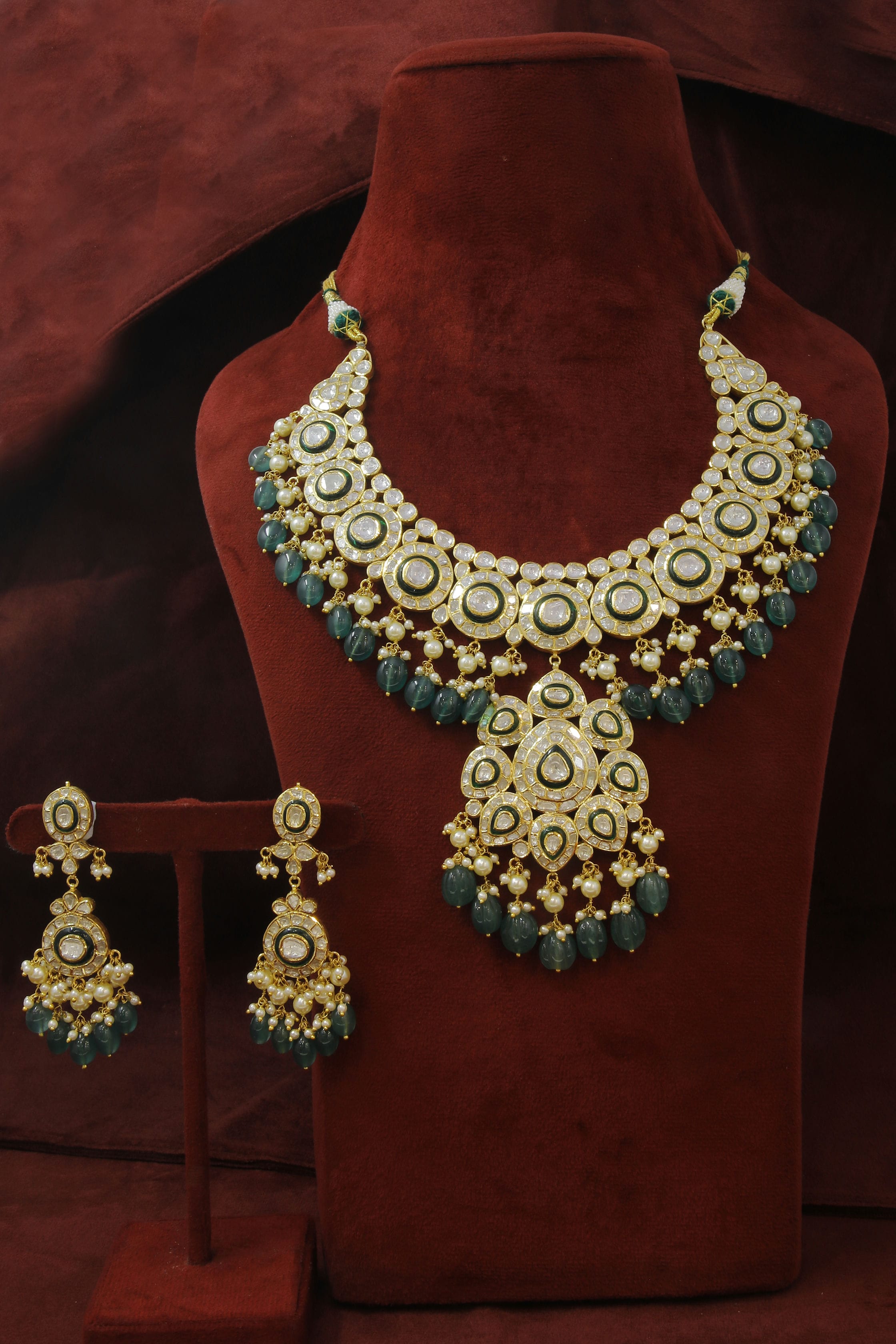 Antique Finish 18KT Polki Necklace