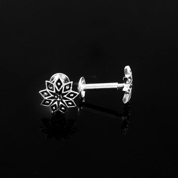 Petite Minimal 925 Sterling Silver Stud
