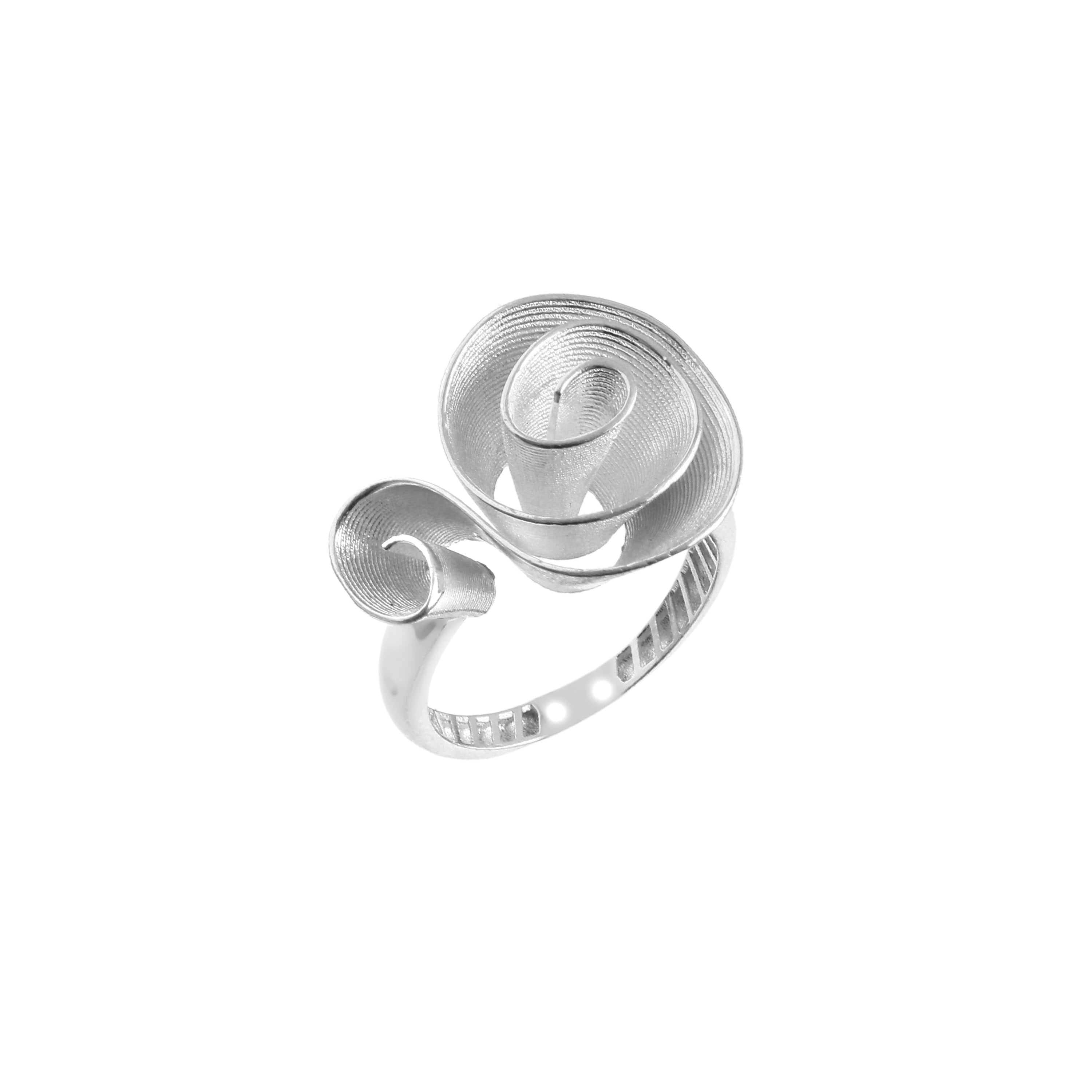 Elegant 925 Sterling Silver Women’s Ring